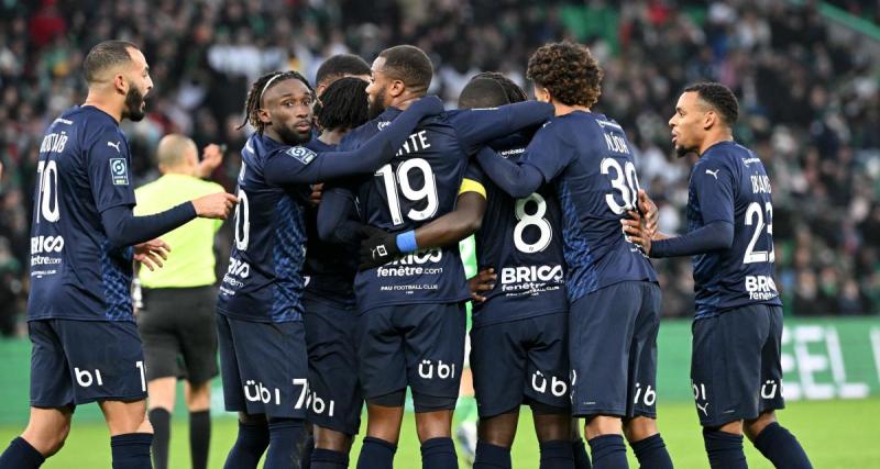  - Ligue 2 : Pau bat Concarneau et double l'ASSE au classement