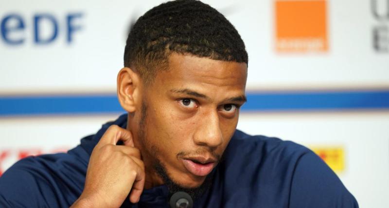  - Équipe de France : après Man United, un autre géant anglais sur Todibo