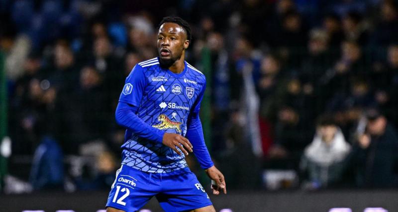  - Villefranche : la magnifique Madjer de Claudy M’Buyi face à Avranches