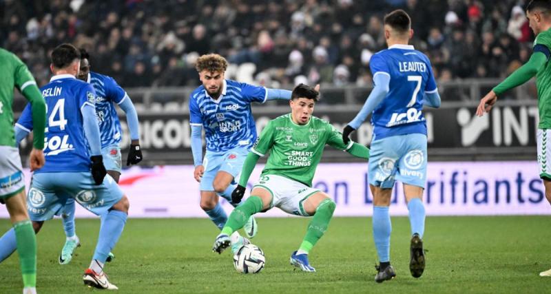  - L'ASSE chute encore, Laval cale, gros coup d'Auxerre... Les scores en Ligue 2