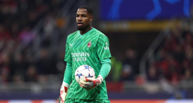  - Equipe de France : quatre clubs européens suivraient de près Mike Maignan