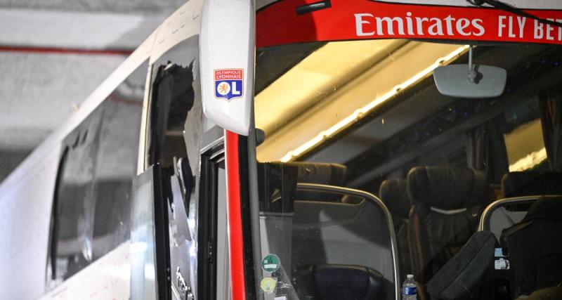  - OM - OL : l’arrivée impressionnante du bus lyonnais au Vélodrome