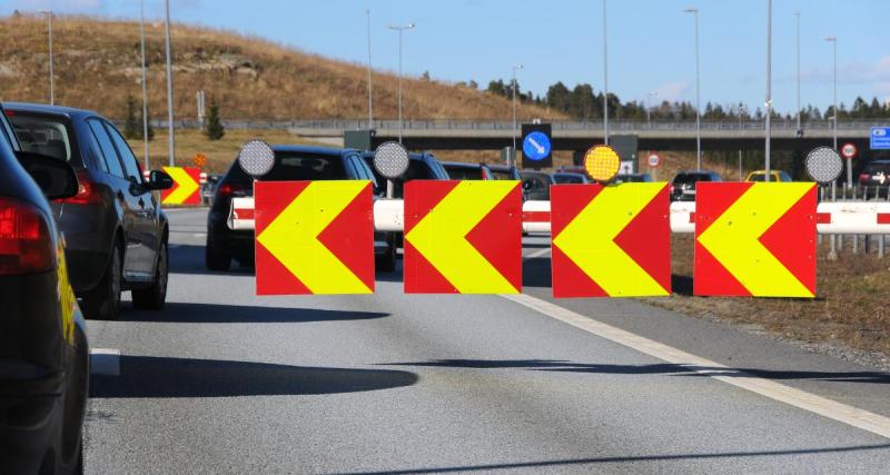  - Pris à seulement 60 km/h sur l’autoroute, le Kangoo était tristement chargé : kalachnikov, cannabis…