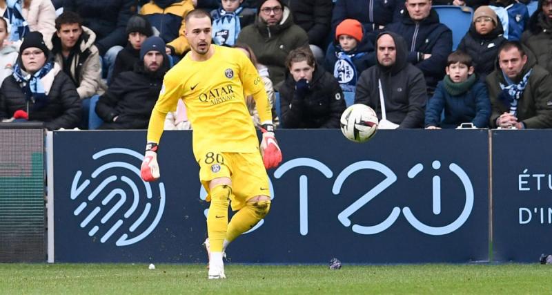  - PSG - Mercato : il a tenu tête à Messi au FC Barcelone et a signé à Paris ! 