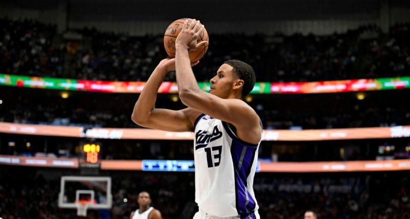  - Sacramento : Cette nuit les Kings ont pris feu derrière l'arc, signant un nouveau record