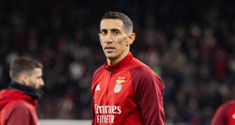  - L'incroyable corner direct de Di Maria !