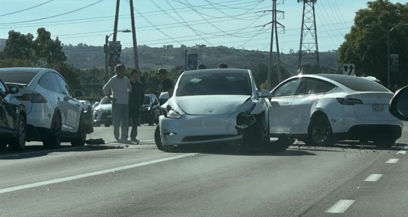  - Accident à trois : c’est la Tesla qui est en tort, mais laquelle ?