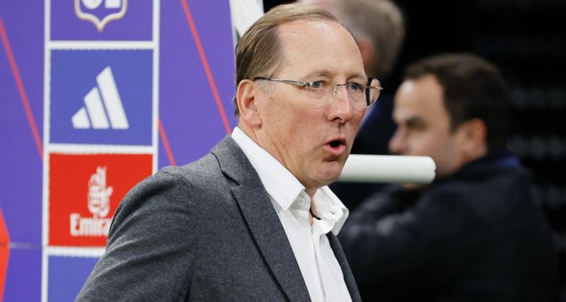  - OL : Textor démonte son vestiaire et charge encore Laurent Blanc