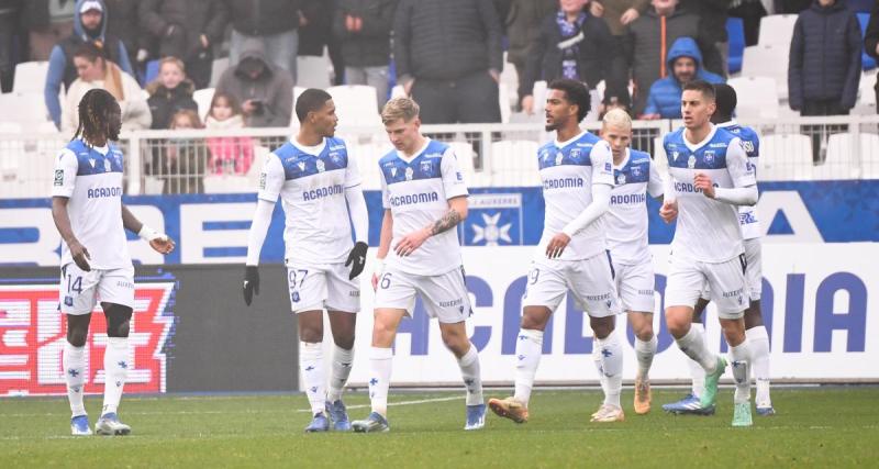  - Auxerre leader provisoire, Bordeaux et l’ASSE dos-à-dos
