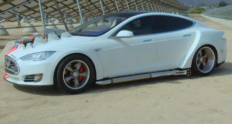 - Retrofit -> Modern RetroFit Tesla Model S