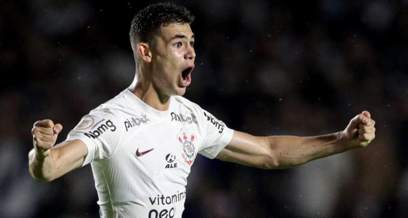  - PSG - Mercato : une première recrue arrive à Paris, son président confirme !