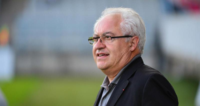  - Nîmes : Guy Cotret "toujours intéressé par la reprise" du club