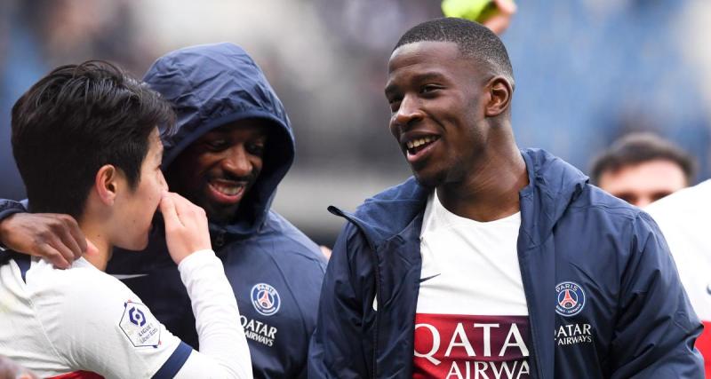  - PSG : un géant italien accélère pour Mukiele