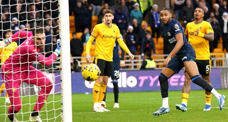  - Équipe de France : revivez le premier but de Nkunku avec les Blues ! 