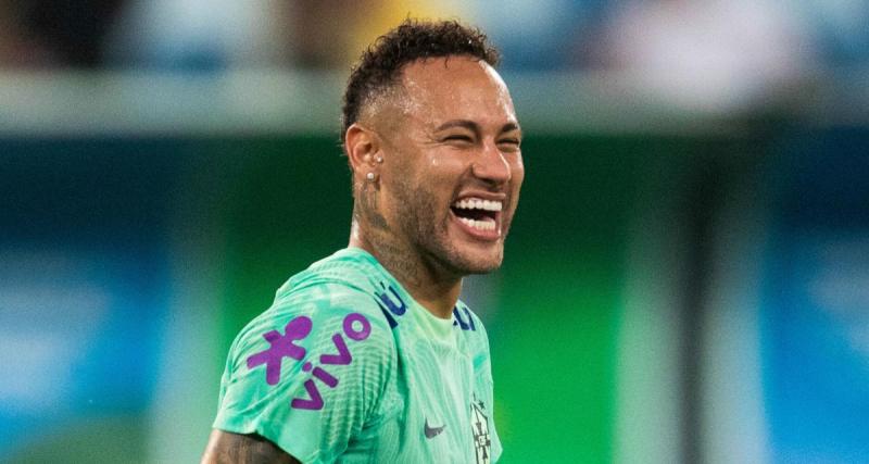  - Les touchantes photos de Neymar avec sa fille pour Noël