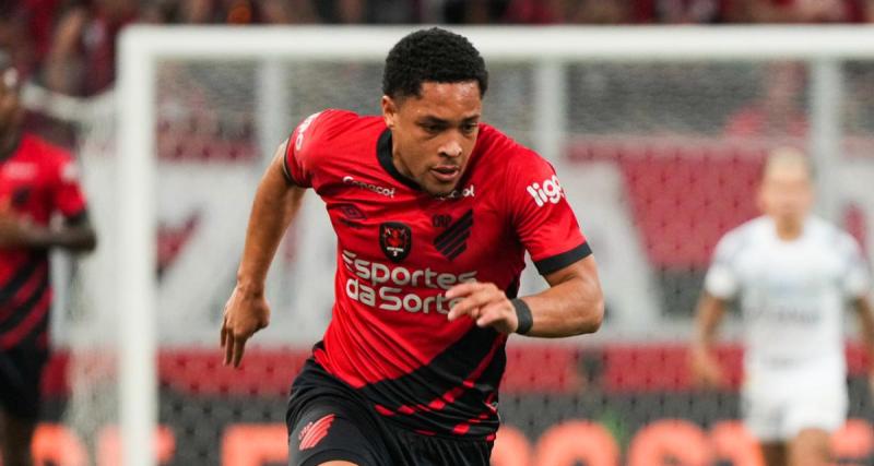  - Le Real Madrid cherche un gardien, Vitor Roque enflamme le FC Barcelone