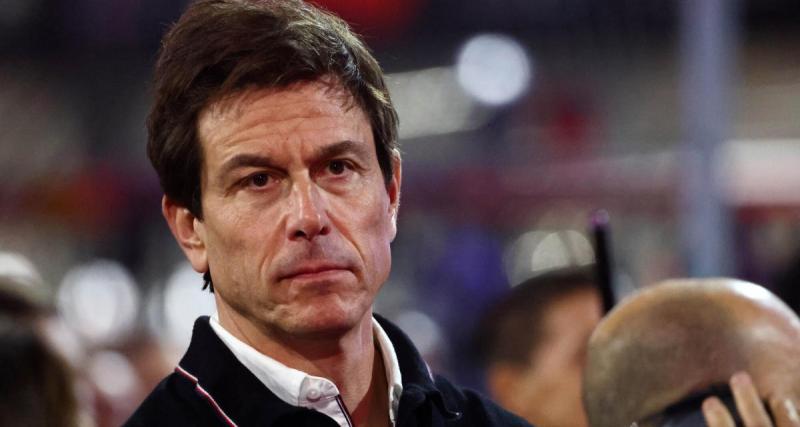  - Mercedes : Toto Wolff évoque Red Bull et la saison 2024 avec un message puissant 