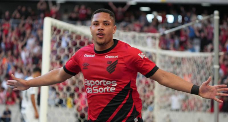  - Barça : Vitor Roque reçoit un gros avertissement d'entrée