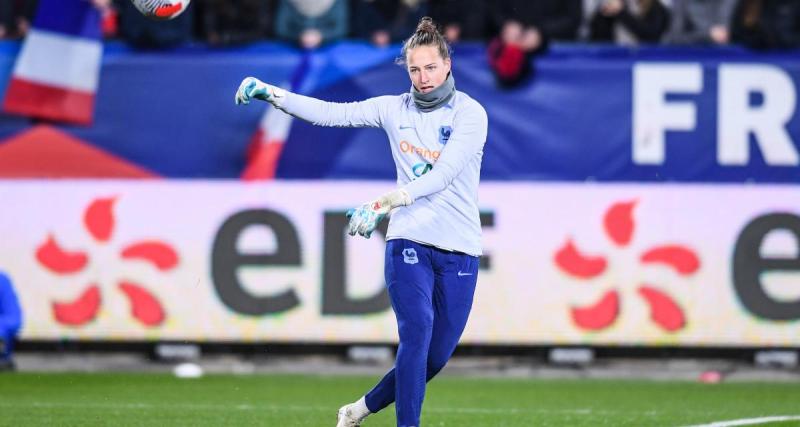 - Marie Petiteau sur son arrivée chez les Bleues : "Je suis la deuxième plus jeune joueuse du groupe mais ne le ressens pas"