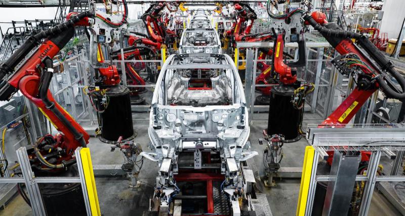  - Elon Musk s'insurge après la prétendue "attaque" d'un robot Tesla