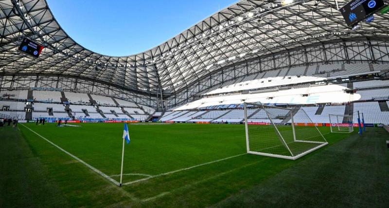  - OM : foule impressionnante au Vélodrome pour la reprise en public