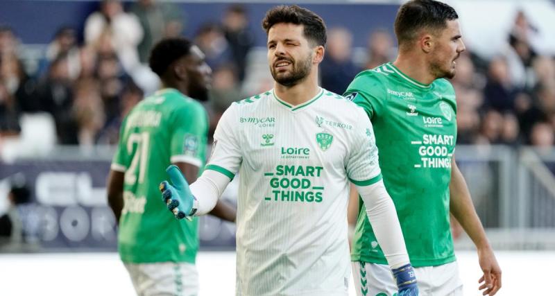  - ASSE : la raison de l'absence surprise de Larsonneur à la reprise est connue ! 