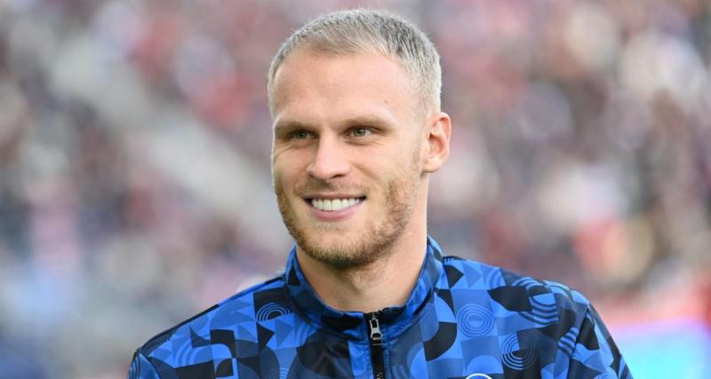  - PSG - Mercato : ça bouge pour Mitchel Bakker
