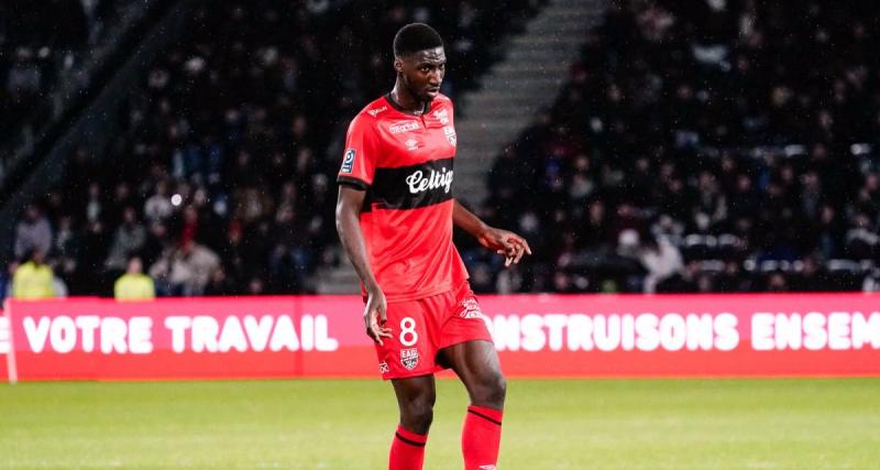  - Coupe de France (32es de finale) : cinq joueurs de Ligue 2 suspendus