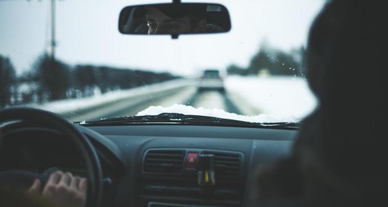  - Incroyable : trois flocons de neige et les routes sont paralysées. Pourquoi ?