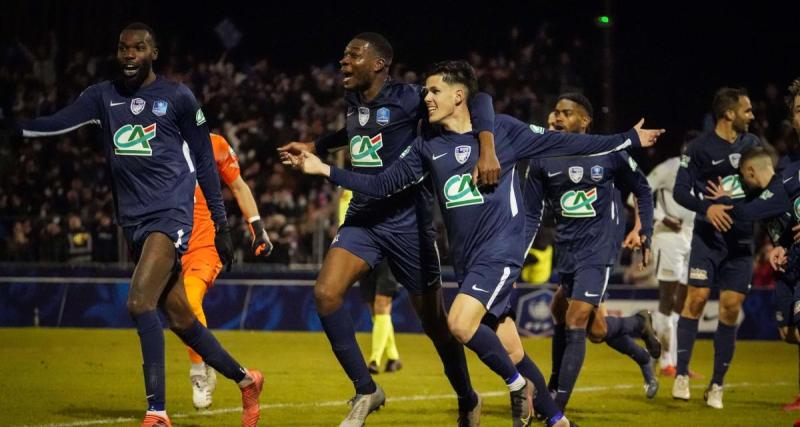  - Bergerac : l'explosion de joie des joueurs après avoir tiré l'OL en Coupe de France