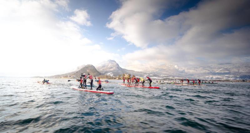  - Une course de paddle complètement givrée sur le lac d'Annecy, c'est la Glagla Race