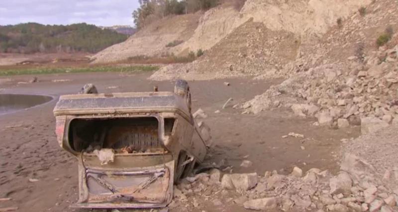  - Quand la sécheresse permet de retrouver une voiture volée il y a 26 ans