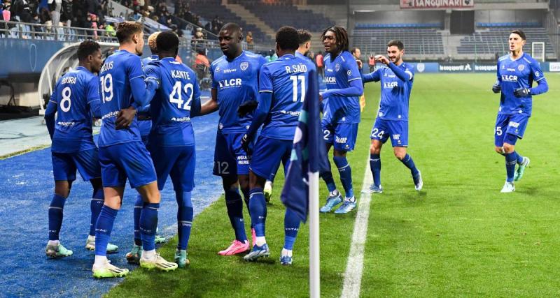  - Ligue 2 : le SCO s'incline, Rodez et le PFC gagnent, l'ASSE est 11e