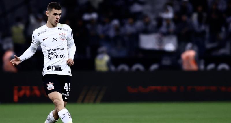  - "Rendez-le moi !" : le coup de pression du président des Corinthians au PSG pour Gabriel Moscardo
