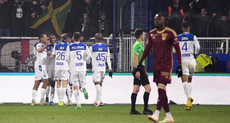  - Auxerre s’offre Bordeaux et la place de leader 