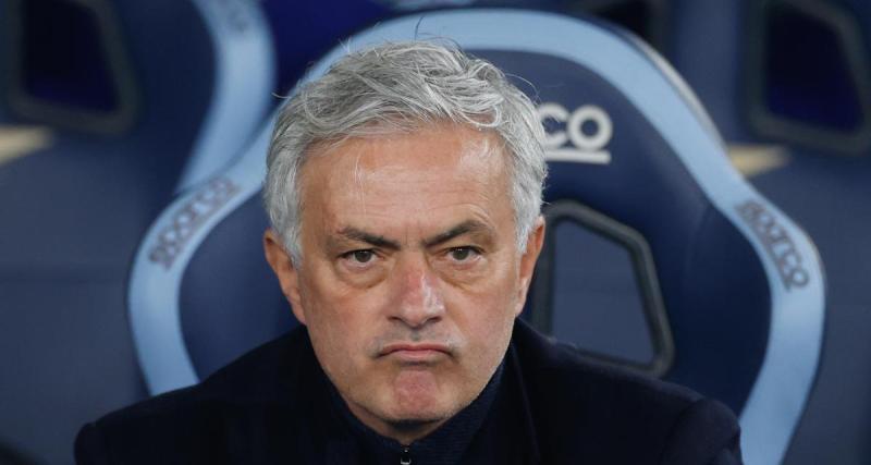 - AS Roma : José Mourinho se fait chambrer par Ryanair