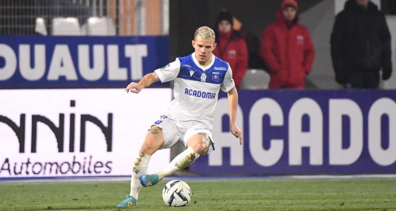  - Ligue 2 : Gauthier Hein (AJA) élu joueur du mois