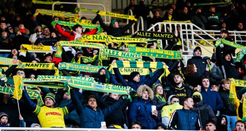  - Nantes : longue discussion entre joueurs et supporters après la défaite contre Laval