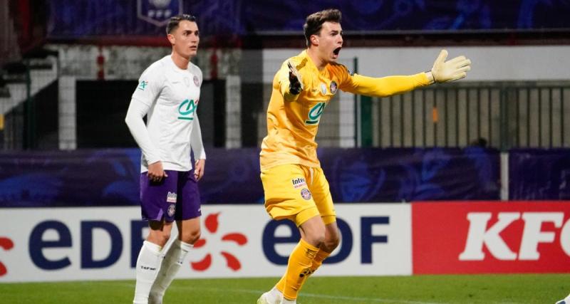  - Toulouse : "L'arbitre m'a dit qu'il s'était trompé" confie Sierro après des décisions litigieuses subies à Rouen