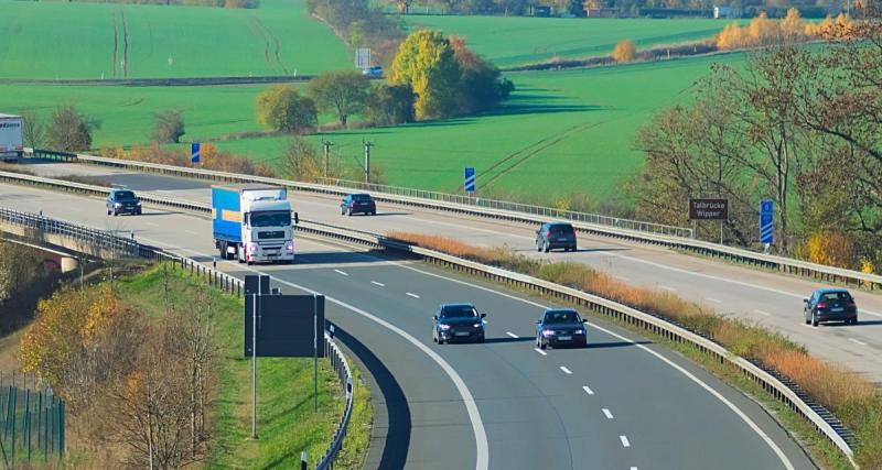  - Les fuyards roulent à contresens sur l’autoroute, ils étaient prêts à tout pour échapper à la police