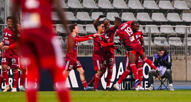  - L2 (J22) : Auxerre accroché, Valenciennes et Dunkerque s’imposent, Laval au buzzer...