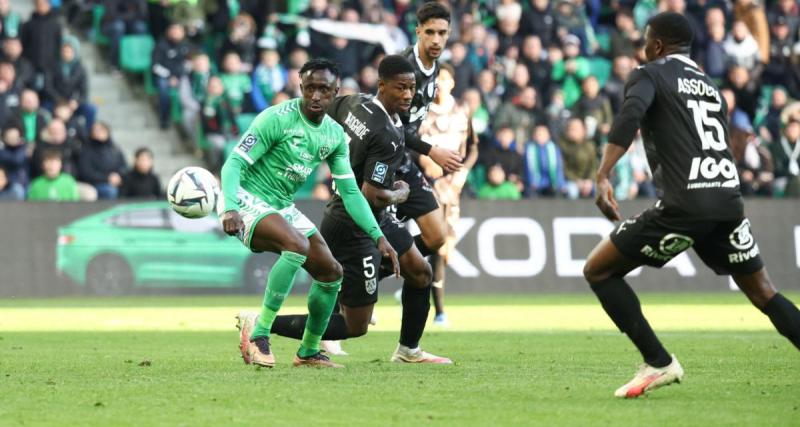  - ASSE : une nouvelle banderole a flingué les Verts contre Amiens