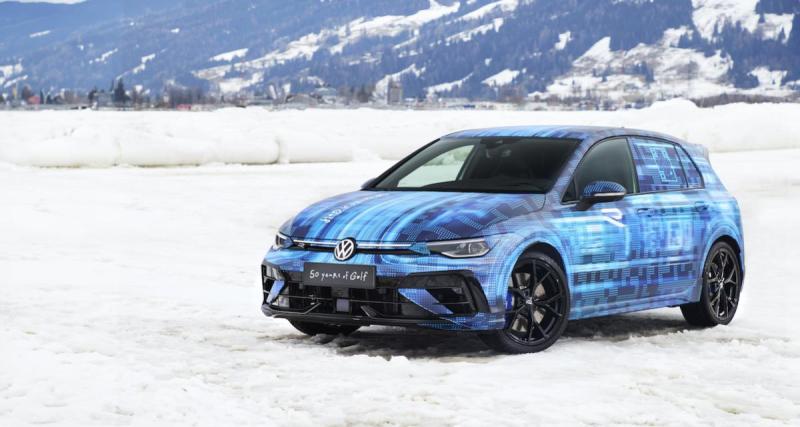  - Volkswagen Golf R restylée : la sportive de sortie sur la glace avant sa présentation