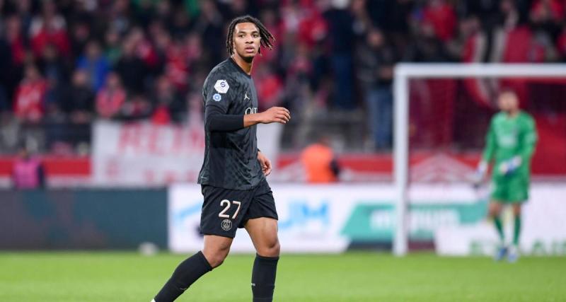  - PSG : le club de la capitale prête un de ses milieux de terrain au Portugal 