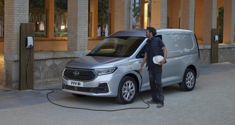  - Ford Transit Connect : le fourgon s’équipe d’une motorisation PHEV