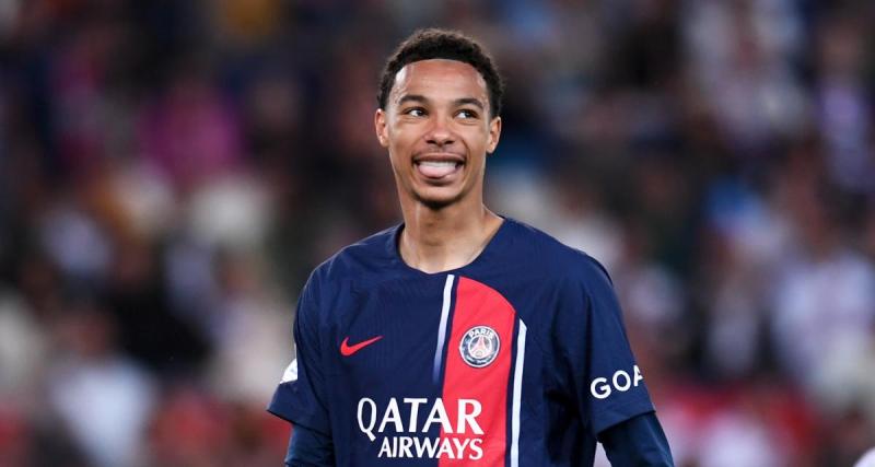  - PSG : Ekitike fait une révélation sur son mercato mouvementé