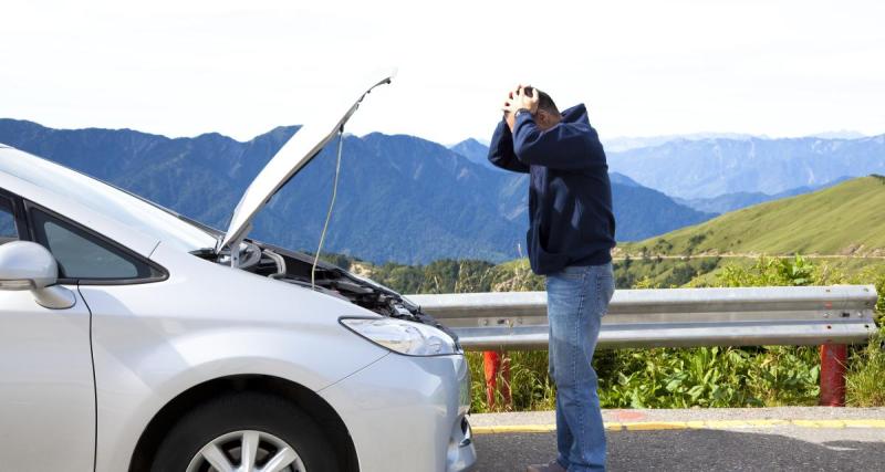  - Ils volent une voiture et tombent en panne quelques mètres plus loin !