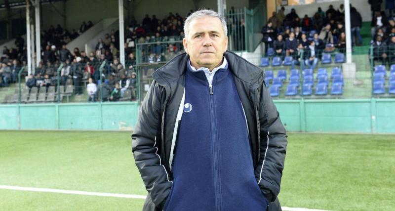  - Fréjus : Michel Estevan succède à Julien Faubert (off) 