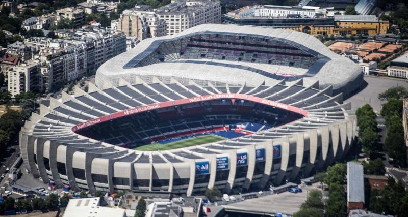  - PSG : Anne Hidalgo enterre le dossier de vente du Parc des Princes