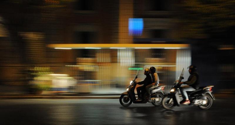  - Les motards visés par un projet à Paris, une interdiction intenable ?